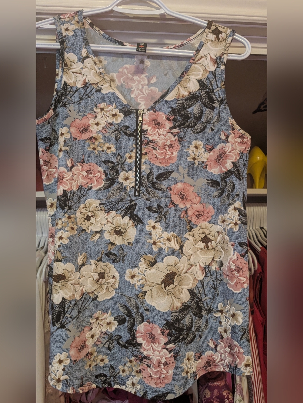 Colori Floral Blouse in Light Blue and Pink Made In Canada Size Medium